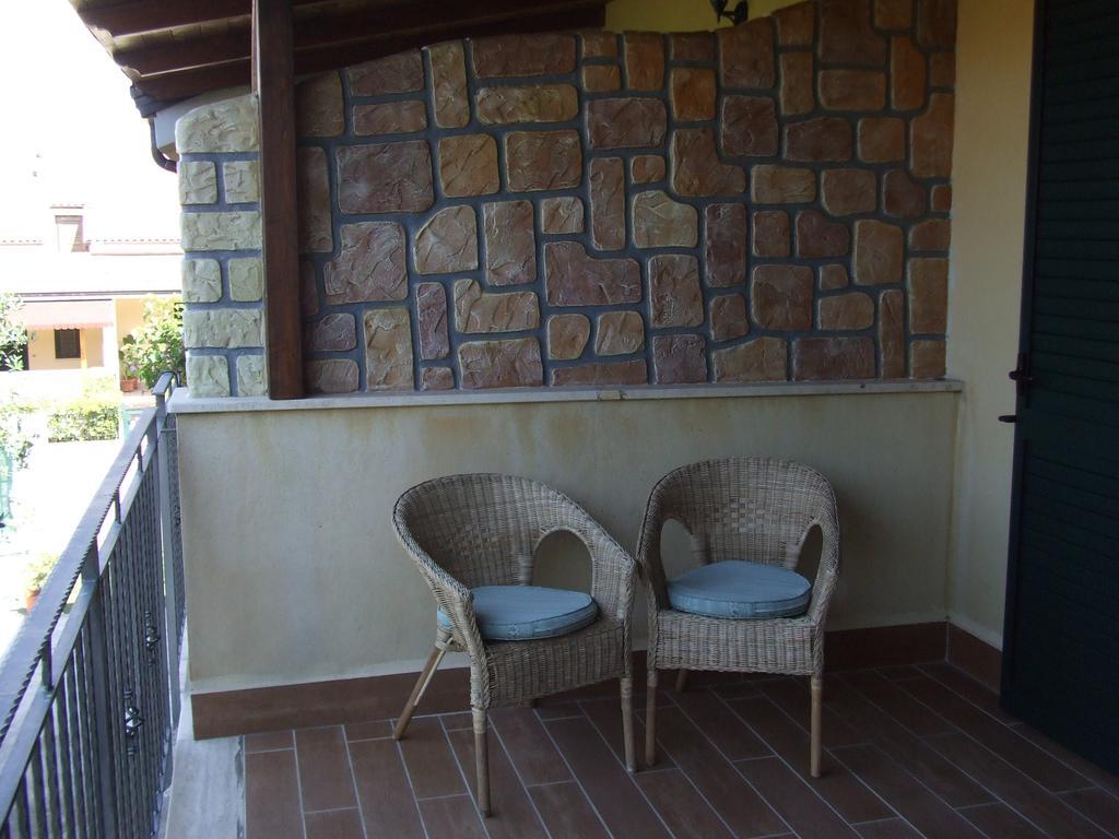 Oasi Peppa Villa Ascea Rum bild