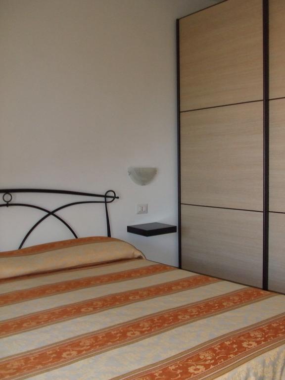 Oasi Peppa Villa Ascea Rum bild